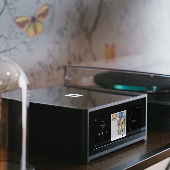 NAD M10 V3 stereo stiprintuvas su tinklo grotuvu