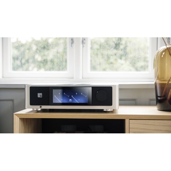 NAD M33 stereo stiprintuvas su tinklo grotuvu