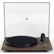 Rega Planar 1 Plus patefonas su fono korektoriumi