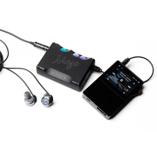 Chord Mojo mobilus keitiklis (DAC) su ausinių stiprintuvu Chord Mojo mobilus keitiklis (DAC) su ausinių stiprintuvu